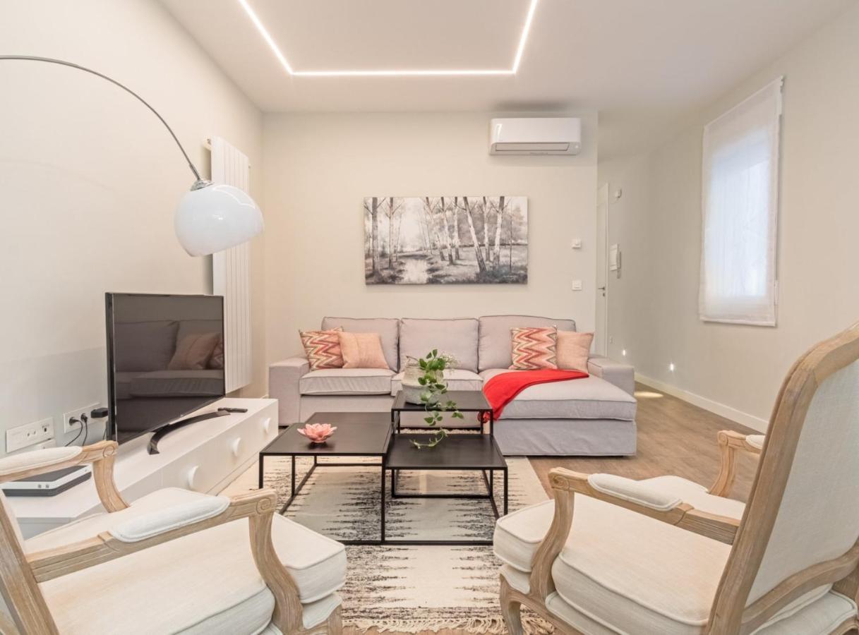 Experience The Best Of Madrid! Gran Via Apartment For 6, Comfort And Style In The Heart Of Chueca III Luaran gambar